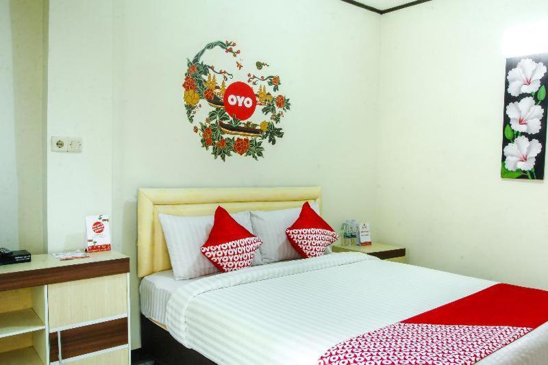 Reddoorz Near Cikole Lembang Hotel Room photo